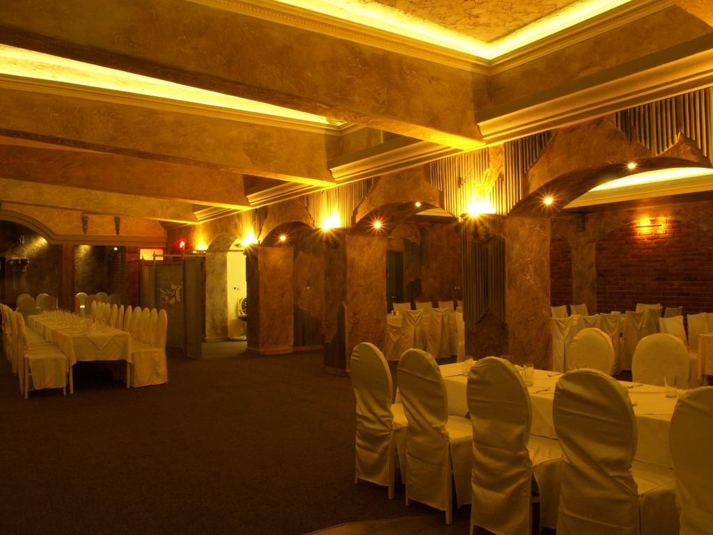 ווידין Bononia Hotel מראה חיצוני תמונה