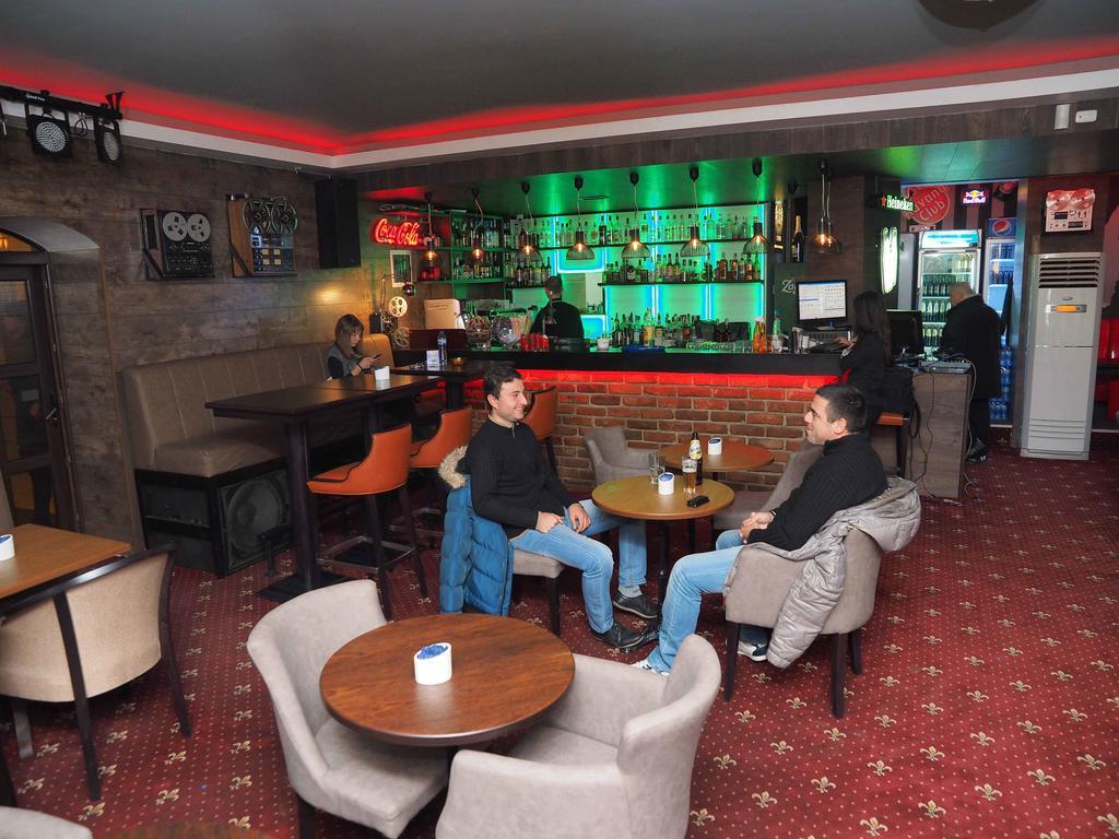 ווידין Bononia Hotel מראה חיצוני תמונה