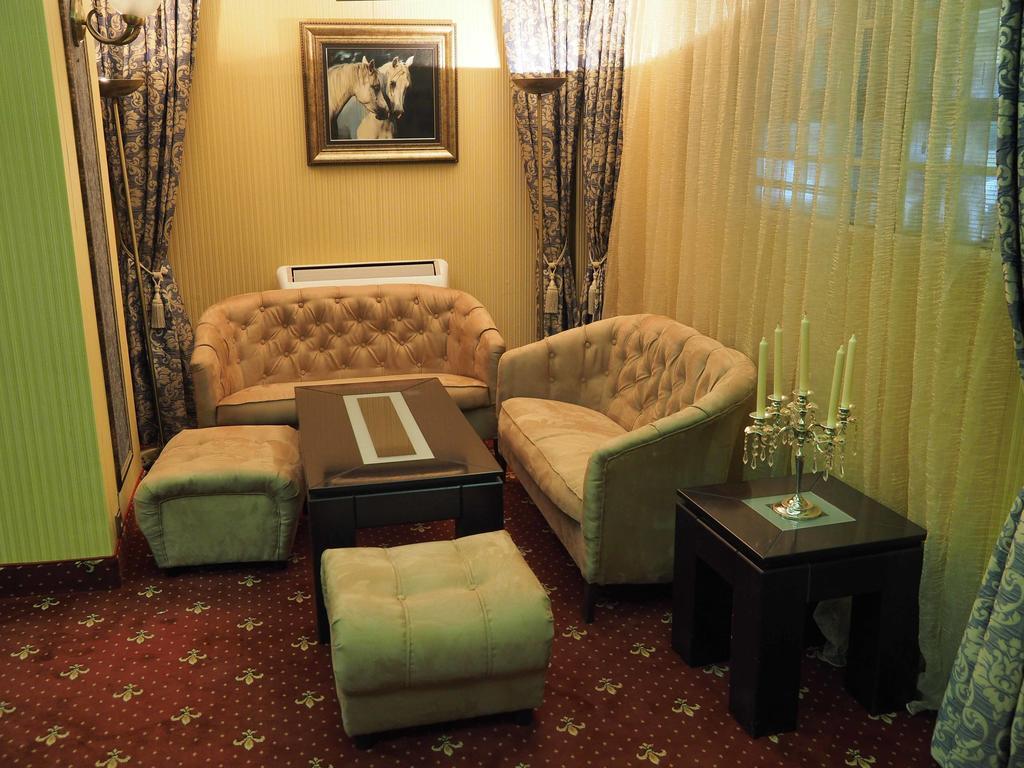 ווידין Bononia Hotel מראה חיצוני תמונה