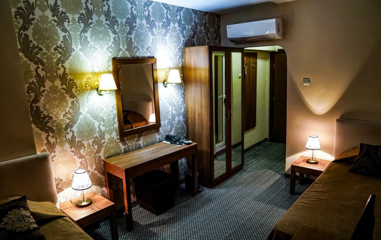 ווידין Bononia Hotel מראה חיצוני תמונה